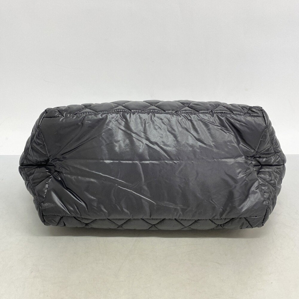 CHANEL Black Tote Bag - Picture 3 of 9